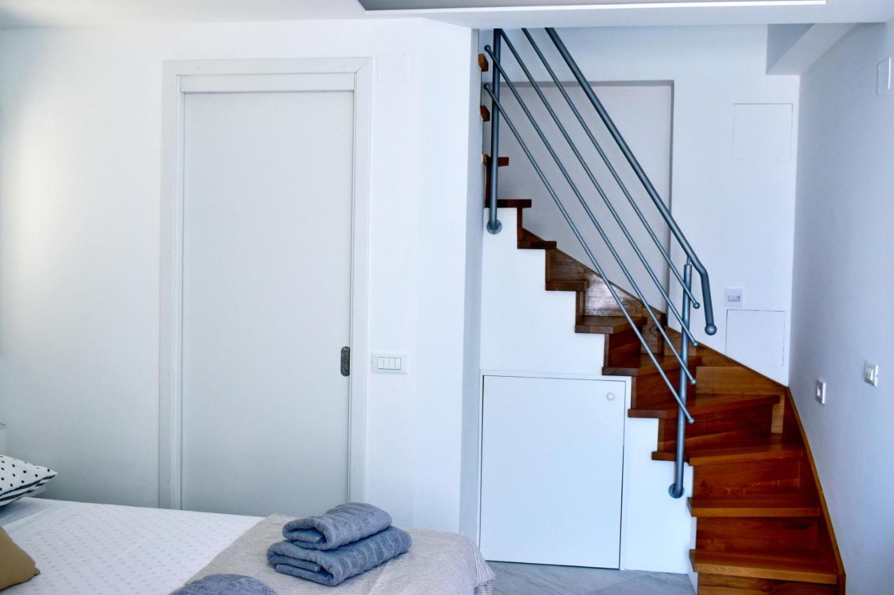 Apartman With View *