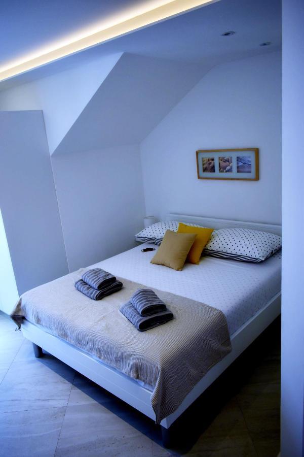 Apartman With View